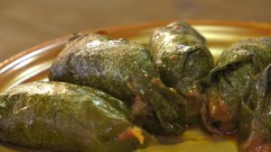 nesa-travka-ep-08-pirotske-sarmice-mov_snapshot_11-56_2016-10-17_12-30-31