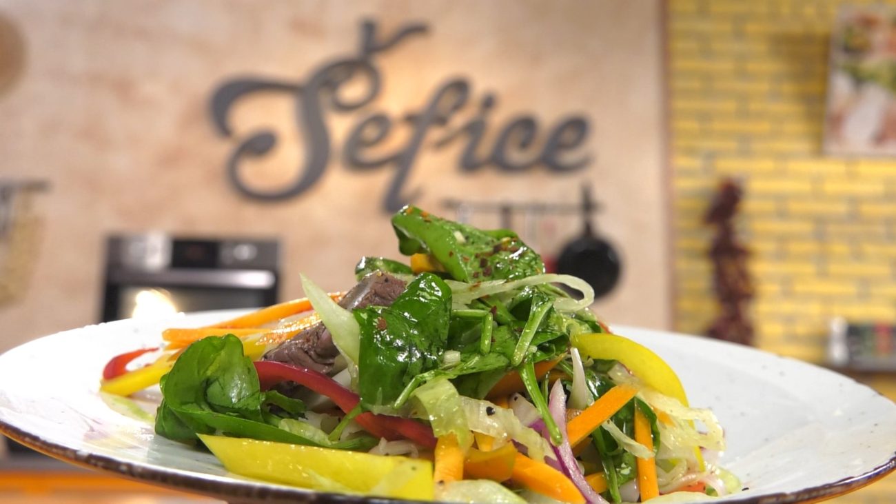 Salata Konfučije