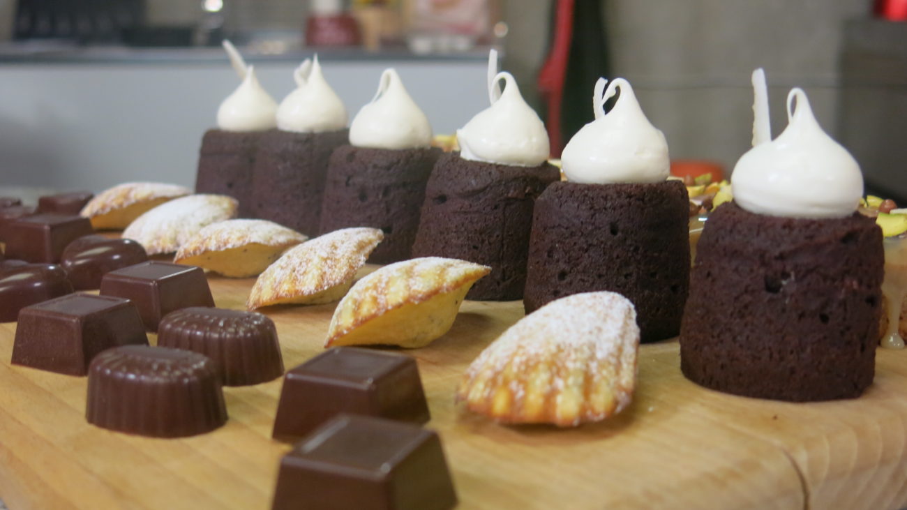 Petit fours